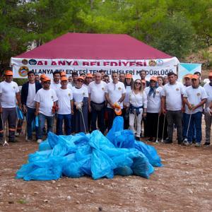 Alanyada kale temizliği