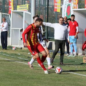 Keçiborlu, evinde berabere kaldı