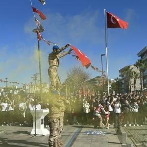 Çanakkalede 29 Ekim kutlaması