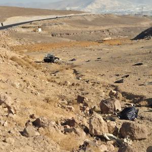 Niğdede otomobil şarampole yuvarlandı: 2 ölü,1 yaralı