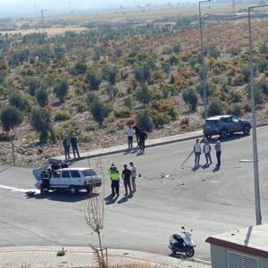 Gaziantep’te iki otomobil çarpıştı: 4 yaralı