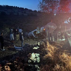 Mardinde takla atan otomobildeki 3 kişi yaralandı