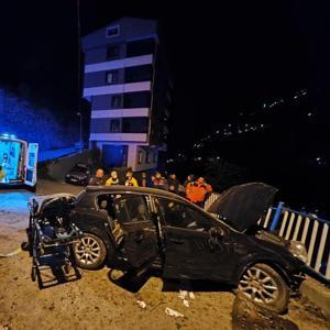 Otomobil, alt yola düştü; sürücü öldü, kardeşi yaralı