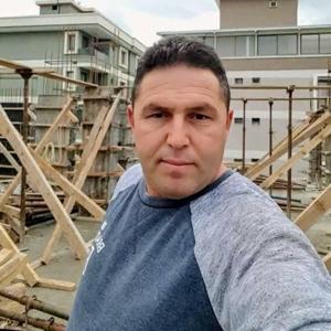 Çalıştığı inşaattan düşüp, öldü