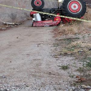 İlaç yazdırdığı hastanenin otoparkında traktör kazasında öldü