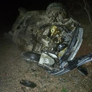 Feke’de otomobil takla attı: 2 yaralı