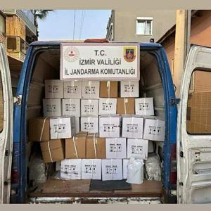 İzmirde yeni yıl öncesinde 4 bin 130 litre kaçak etil alkol ele geçirildi