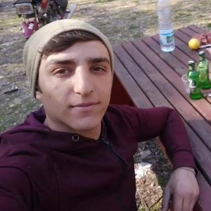 Gönende işçi servis midibüsü ile otomobil çarpıştı: 1 ölü, 8 yaralı