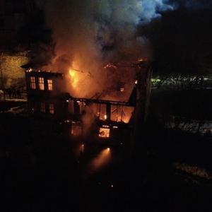 Karabük’te 2 katlı tarihi konak yandı