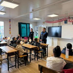 Hatay’da polis, minik öğrencileri bilgilendirdi