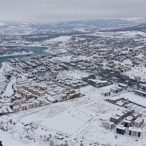 Tuncelide eğitime kar engeli
