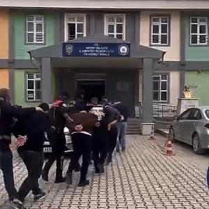 Hatay’da firari hükümlülere ve aranan şahıslara operasyon