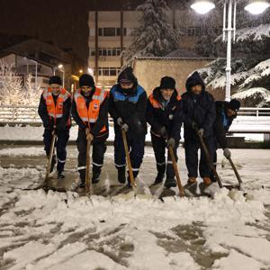 Başkanı Yazıcıoğlu: Gerekirse sabaha kadar kürek atarım