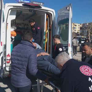 Şanlıurfada adliye önünde kavga; 2 yaralı