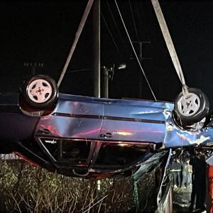 Kocaelide çaya düşen otomobildeki baba ve oğlu hayatını kaybetti