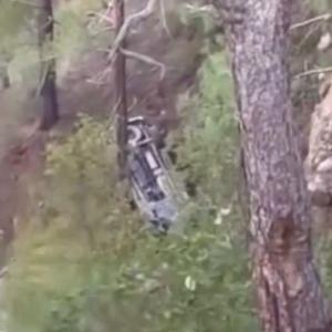 Babasından izinsiz aldığı otomobille şarampole yuvarlanan 15 yaşındaki çocuk öldü