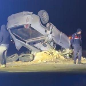 Otomobilin takla attığı kaza kamerada; 3 yaralı