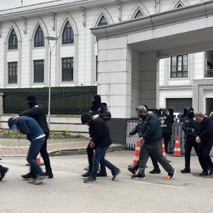 Yasa dışı bahis operasyonunda gözaltına alınan 61 şüpheli adliyede