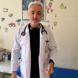 Müezzinin, sıra yüzünden aile hekimini darbettiği iddiası