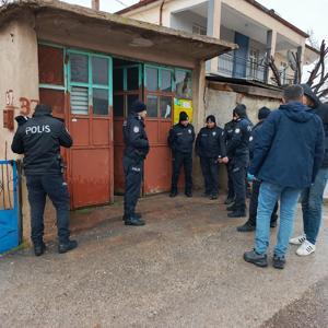 Av tüfeğiyle kazara kendini vuran veteriner, ağır yaralandı