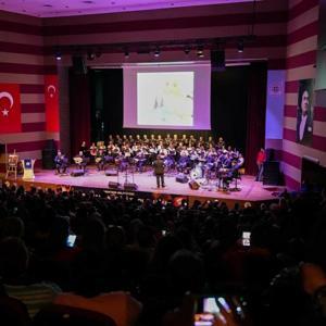 Menteşe Korosundan Barış Manço konseri