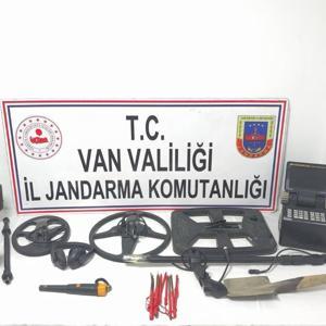 Vanda kaçak kazı yapan 3 kişi suçüstü yakalandı