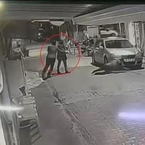 Bursada 1 kişinin yaralandığı silahlı kavga kamerada