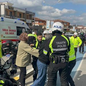 Trafikte tekme tokat kavga eden 2 sürücü yaralandı