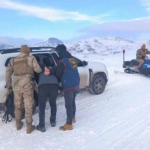 12 yıl 8 ay cezası bulunan firari hükümlü kar motoruyla takip sonucu yakalandı