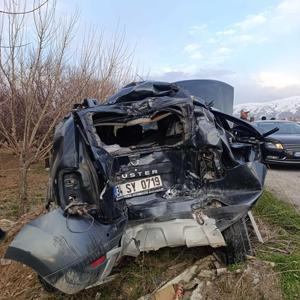 Malatyada kamyon ile otomobil çarpıştı: 1 ölü, 1 yaralı