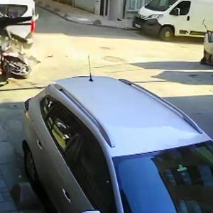 İstanbul- Esenlerde yine aynı noktada kaza; 1i çocuk 2 yaralı