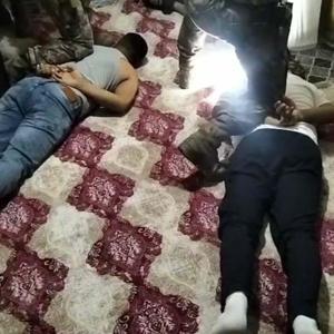 İzmir’de iş yerine silahlı saldırı düzenleyen 2 şüpheli tutuklandı