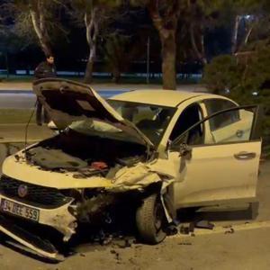 İstanbul - Kartal’da sürücüsünün makas attığı otomobil, taksiye çarptı: 3 yaralı