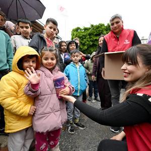 Mersin’de, çocuklara bayram sürprizi