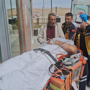 Boşanma aşamasındaki eşini bıçaklayıp, intihar girişiminde bulundu