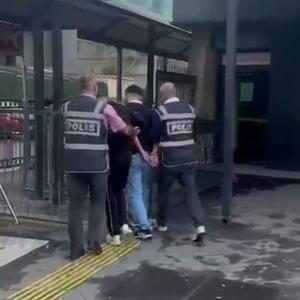 İzmir’de 2 firari hükümlü saklandıkları depoda yakalandı
