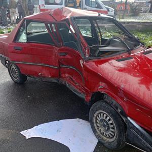 Nevşehirde otomobiller çarpıştı: 6 yaralı