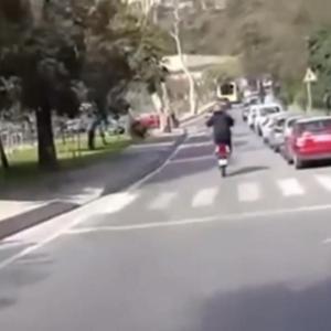 Beykoz’da trafikte tehlikeli hareketler yaptığı belirlenen motosikletliye 47 bin lira para cezası