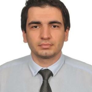 Tekel bayisine silahlı saldırıda yan taraftaki iş yerinde yemek yiyen akademisyen öldü