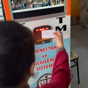 Hatay’da ilkokulda veli bilgilendirme sistemi devreye alındı