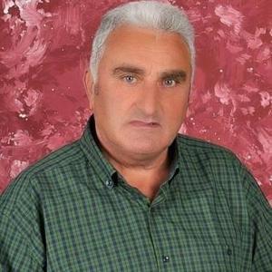 Devrilen traktörün sürücüsü emekli polis öldü