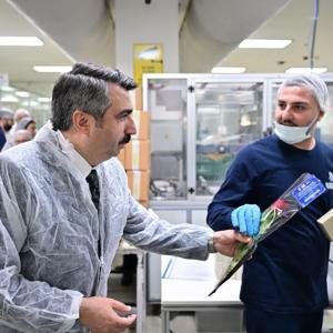 Belediye Başkanı Yılmazdan, emekçilere 1 Mayıs ziyareti