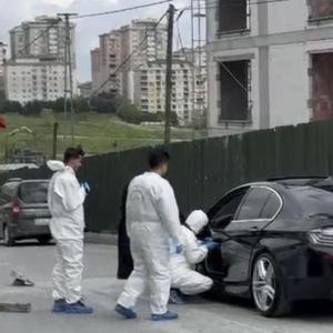 Beylikdüzünde araç içerisinde silahla vurulmuş halde bulundu
