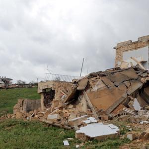 Gaziantepteki fırtınada evi çöken 85 yaşındaki kadın: Silah sıktılar sandım, baktım evim yıkıldı