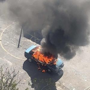 Kağıthane’de 4 gün önce park ettiği otomobil alev alev yandı