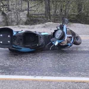 Otomobille çarpışan motosikletin sürücüsü hayatını kaybetti