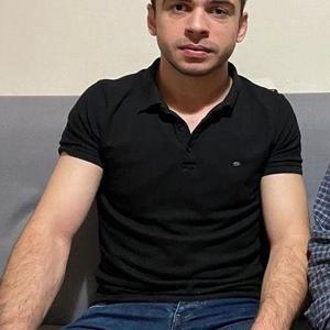 Eski astsubay suda ölü bulundu