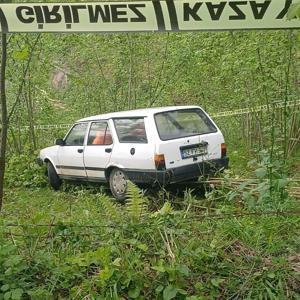 Fındık bahçesine giren otomobilin sürücüsü öldü