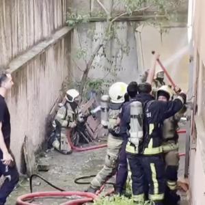 Doğalgaz borusunda çıkan yangın söndürüldü