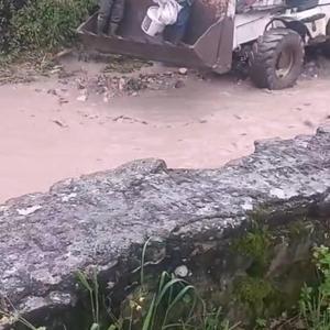 Karabük’te sağanak etkili oldu; mahsur kalan 3 kişi kurtarıldı